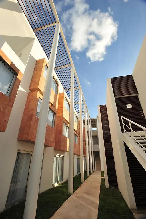 Apartahotel Bambu Suites Playa del Carmen