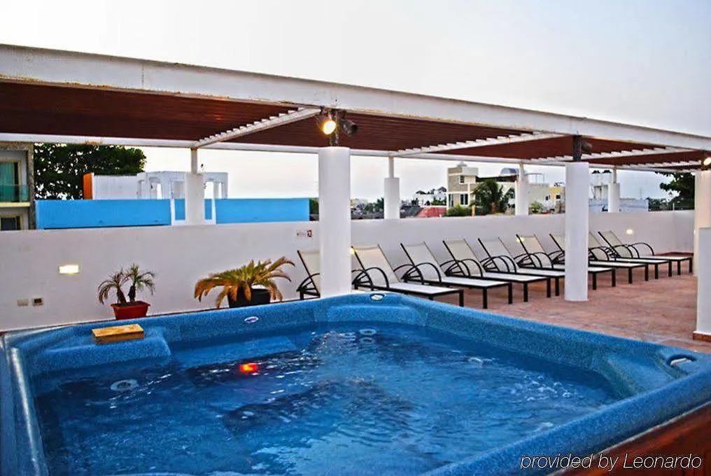 Bambu Suites Playa del Carmen 3*,  México