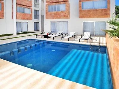 Bambu Suites Playa del Carmen Aparthotel